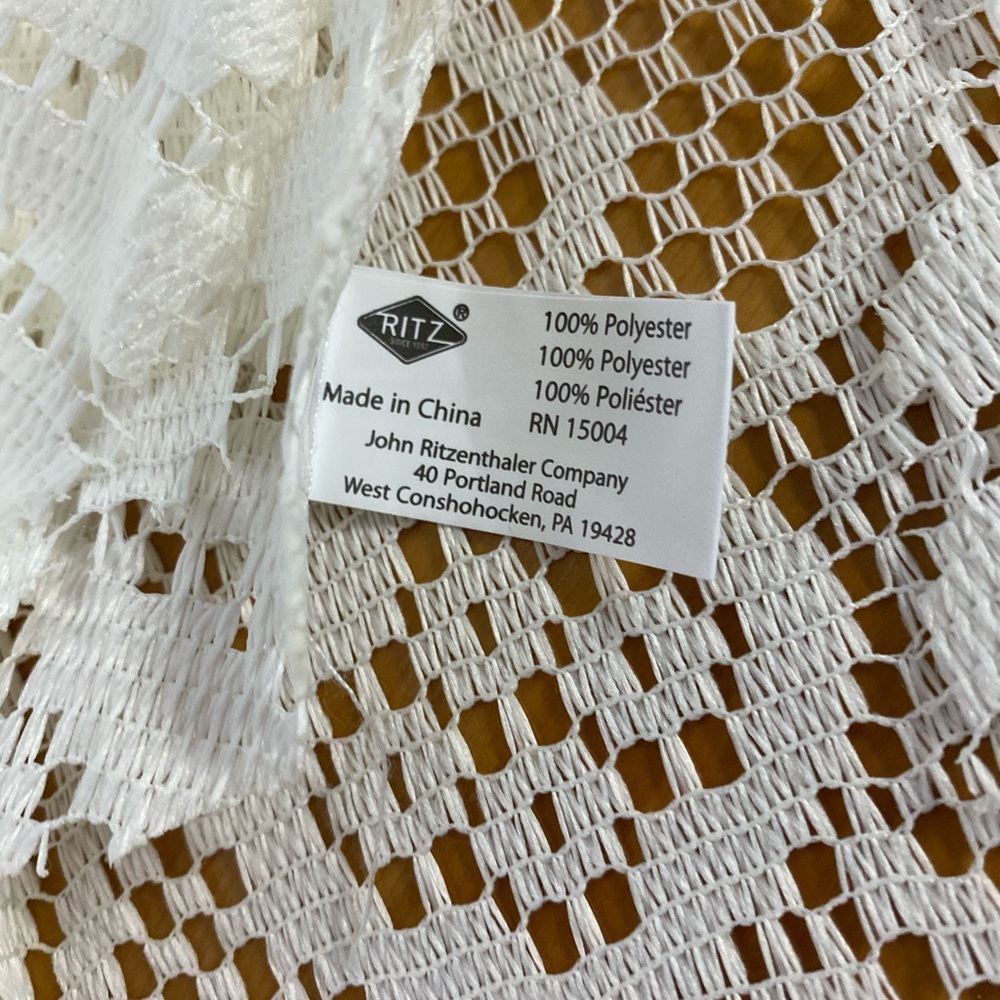 Table Cloth NWOT - Picture 5 of 6